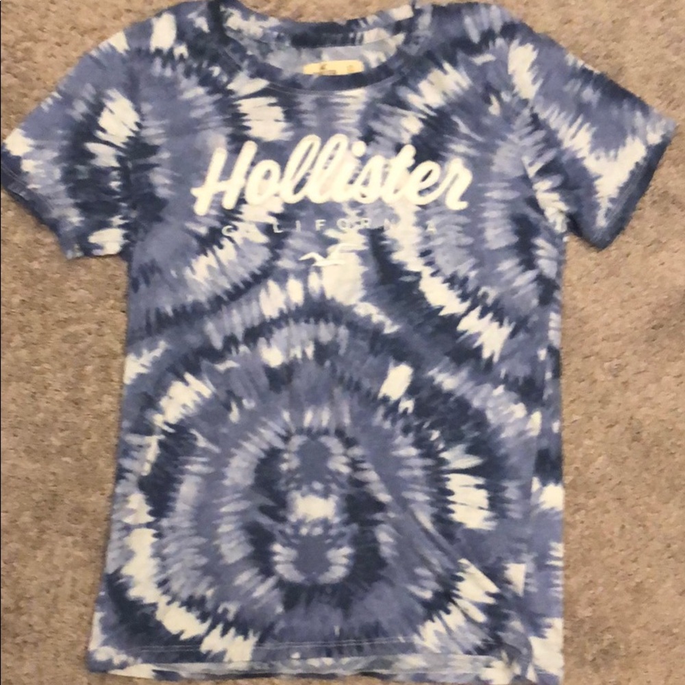 blue tie dye tee shirt